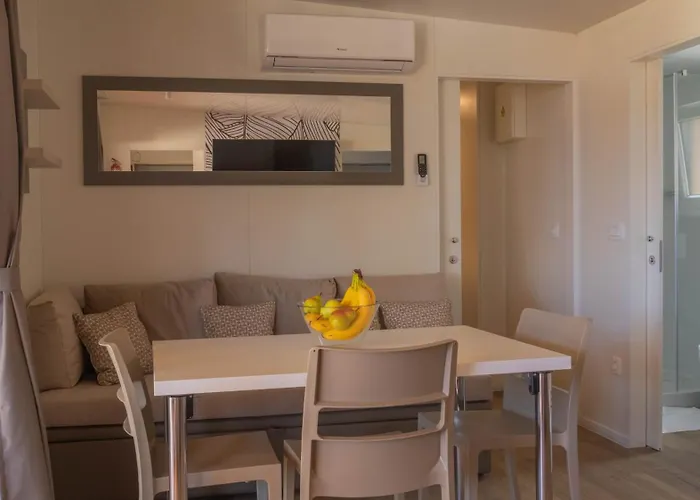 Val Кемпинг Шимуни